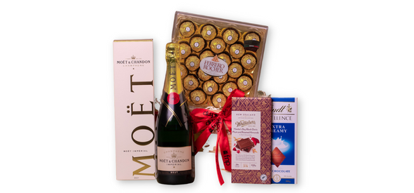 Piccolo Champagne Gift Hamper - Ferns N Petals Hampers - Gifting Made ...