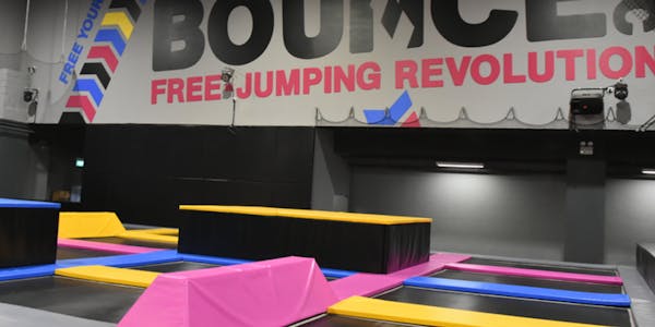 BOUNCE Inc FREE-JUMPING REVOLUTION